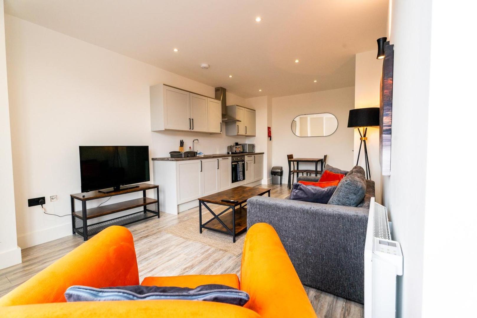 Central Gem Stylish 1-bedroom Apartment *